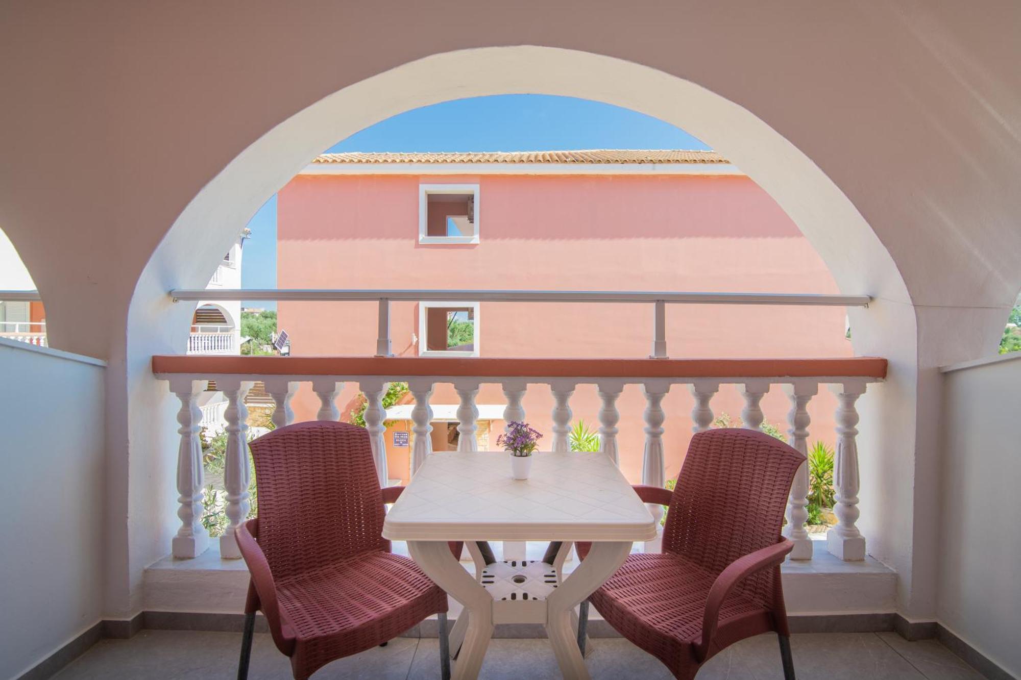 Savvas Hotel (Adults Only) Laganas Dış mekan fotoğraf